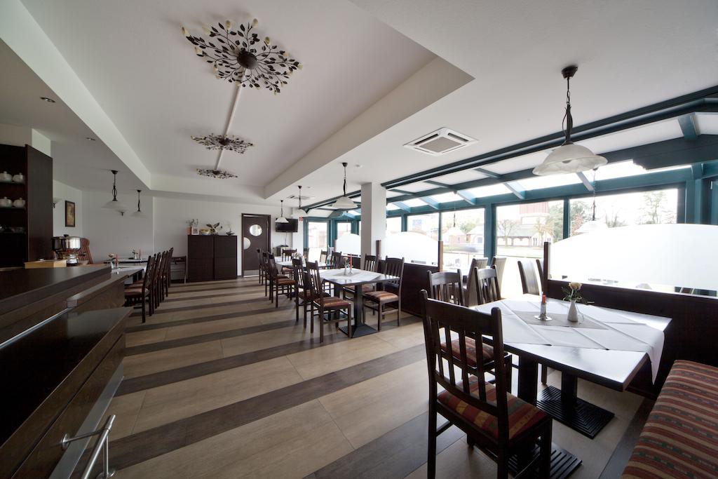 City-Hotel Friesoythe Zewnętrze zdjęcie